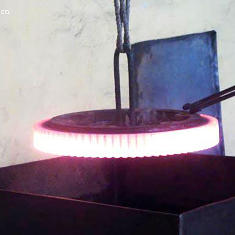 齒輪數(shù)控淬火機(jī)床